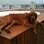 Zé Bob, o cachorro de Solange, joga um charme. Nada mal, passar a tarde no deck com hidromassagem, hein?. Foto: Arquivo pessoal