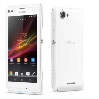 Novo smartphone da Sony, Xperia SP tem design elegante e chegará até junho