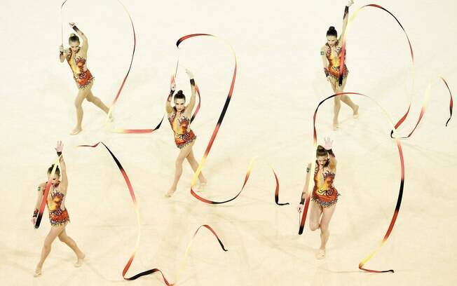 Brasil somou mais um ouro na ginástica artística, desta vez nas fitas