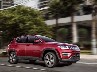 Jeep Compass vai bem na versão a diesel, com silêncio surpreendente