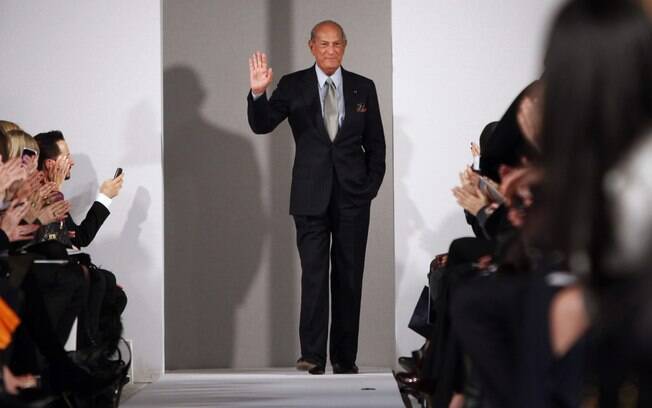 Estilista Oscar de la Renta influenciou o guarda-roupa de grandes personalidades por décadas