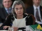 Calam-se juízes, mas não, a Justiça, diz Cármen Lúcia sobre proposta da Câmara