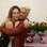 Giovanna Ewbank recebe o carinho do marido, Bruno Gagliasso, no camarim da peça "O Grande Amor da Minha Vida", da qual é protagonista. Foto: Claudio Augusto