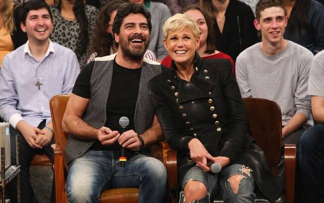 Xuxa e Junno durante gravação do programa