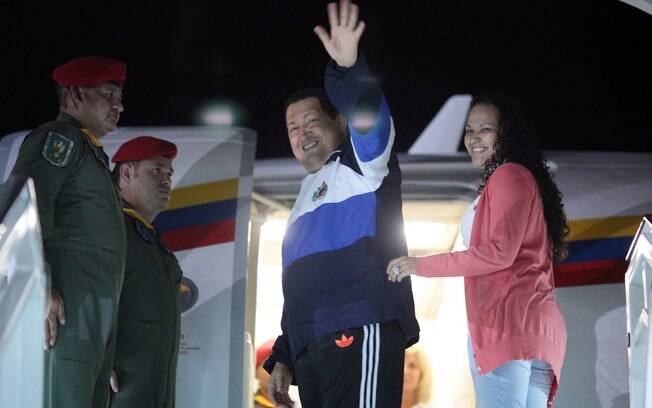 Em abril de 2012, Chávez parte novamente para Cuba ao lado da filha Rosa Virgínia