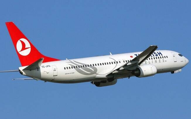 Avião da companhia aérea Turkish Airlines precisou ser desviado devido a ameaça de bomba