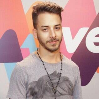 Junior no lançamento da Vevo
