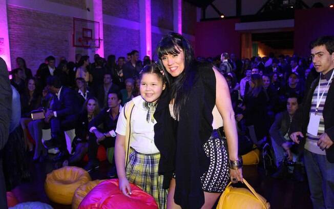 Simony e a filha, Aysha Benelli