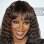 Naomi Campbell investe em franja lisa em contraste com o comprimento. Foto: GettyImages