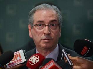 Para Cunha, caso as pesquisas mostrassem um ambiente favorável a Dilma, um pedido de impeachment de seu mandato ainda poderia ser avaliado por ele
