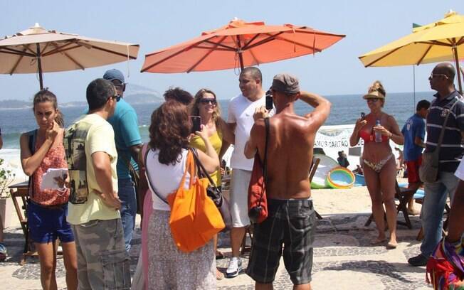 Ronaldo atraiu fãs para a praia