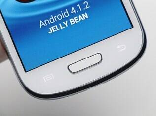 Galaxy S III Mini roda versão 4.1 do Android