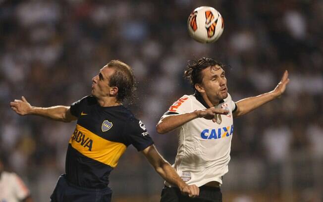 O Boca passou pelo Corinthians em 2013 em partida muito polêmica O Boca passou pelo Corinthians em 2013 em partida muito polêmica