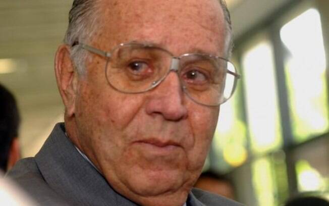 O médico Aloysio Campos da Paz Júnior, fundador da Rede Sarah, morreu hoje