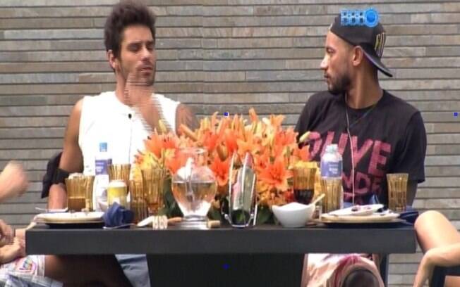 Vanessa e Diego falam sobre uso de anabolizantes