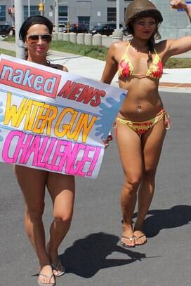 Musas do Naked News agora promoveram uma 