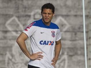 Zagueiro corintiano evita projetar disputa com o amigo Dedé