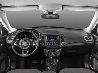 Jeep Compass também impressiona pelo conforto a bordo e pelo nível de equipamentos