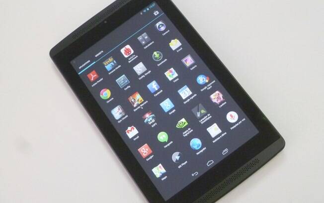 Tablet Gradiente Tegra Note de 7 polegadas roda Android e é vendido por R$ 850 em média