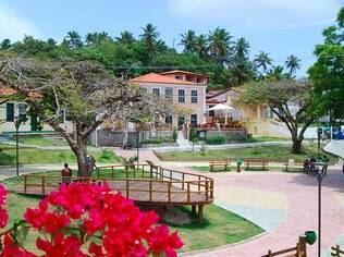 Praça na pacata Morro de São Paulo