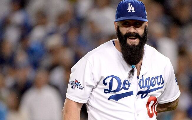 Jogar no clube de beisebol mais famoso e valioso do mundo? Para Brian Wilson, não se tiver que tirar a barba