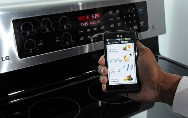 Forno da LG pode ser controlado por meio do smartphone