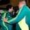 Torcedor é contido por segurança em embarque do Palmeiras para Recife. Foto: Gazeta Press