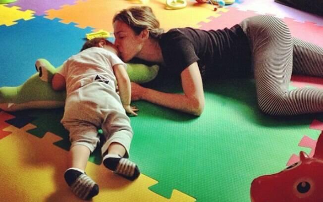 Luana e o filho, Dom
