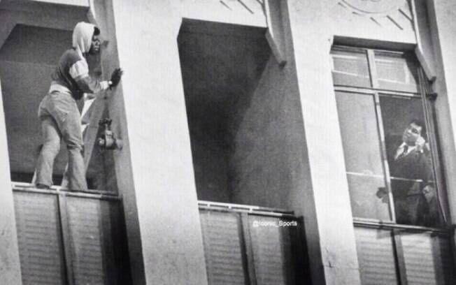 Muhammad Ali tenta convencer um suicida a não pular, 1981.