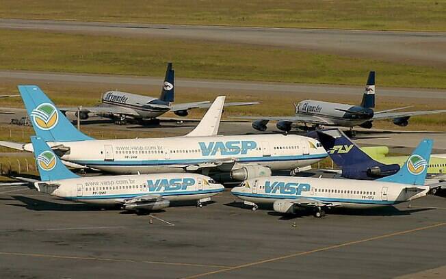 Aviões da Vasp ficaram abandonados por anos em diversos aeroportos do País