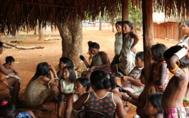 Surto de garimpo destrói floresta e divide índios no Pará