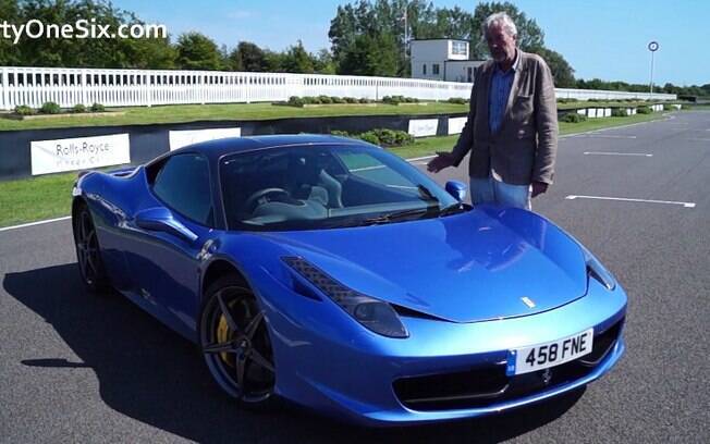 Ferrari 458 Italia personalizada: mais de R$ 300 mil em acessórios