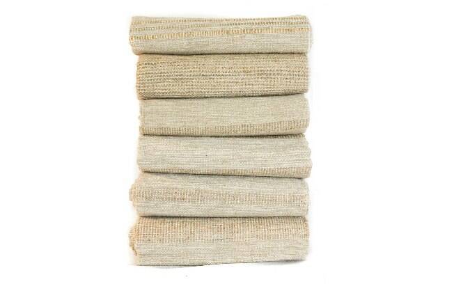 Tapete “Naturmix” feito em lã e fribra natural é vendido de R$ 490 por R$ 245 o m² na Trabiz Collection 