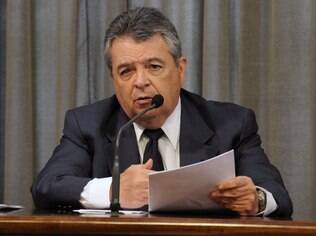 Arce permanece no conselho da Sabesp