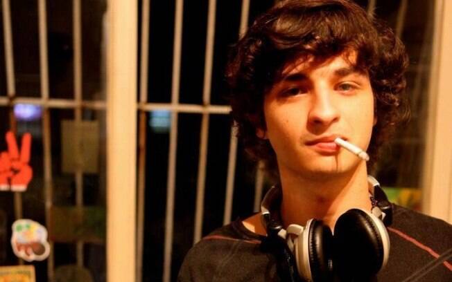 César Cardadeiro interpretou Lipe no filme 'Paraísos Artificiais' em 2012