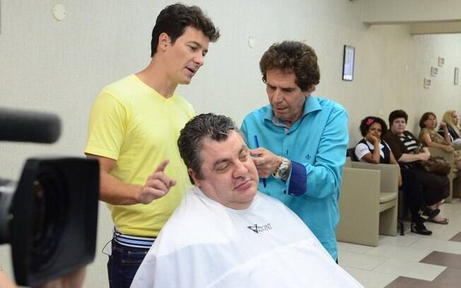 Rodrigo Faro visita Gerson Brenner e mostra rotina do ator, que ficou paraplégico 