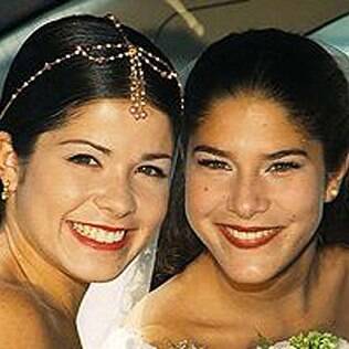 Erika (Samara Felippo) e Tati (Priscila Fantin)