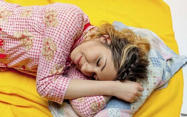 Maioria das pessoas sabe que ter uma boa noite de sono é importante%2C mas poucos passam oito ou mais horas debaixo dos lençóis