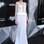 Anne Hathaway vestiu Prabal Gurung na pré-estreia novaiorquina do novo filme do Batman. Foto: Getty Images
