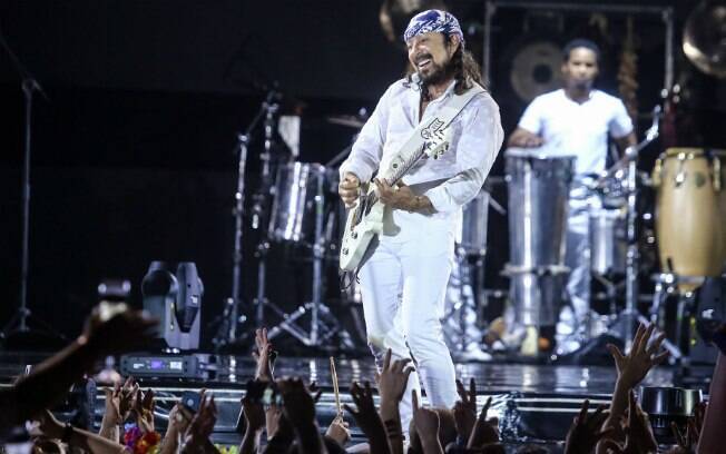 Bell Marques grava DVD solo em Fortaleza