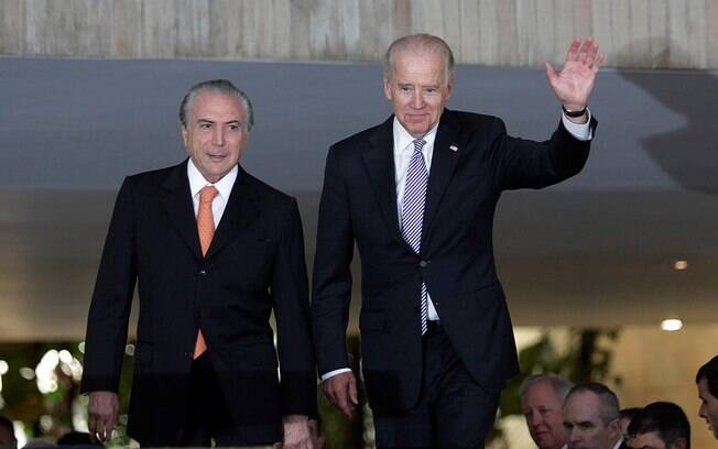 Depois de falar com a presidente, ele almoçou com o vice-presidente brasileiro, Michel Temer