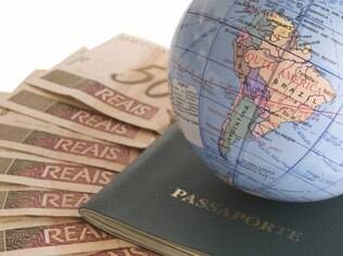 Com a moeda valorizada, mais brasileiros viajaram ao exterior