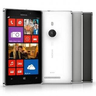 Lumia 925, novo smartphone da Nokia, chegará ao Brasil no final de 2013
