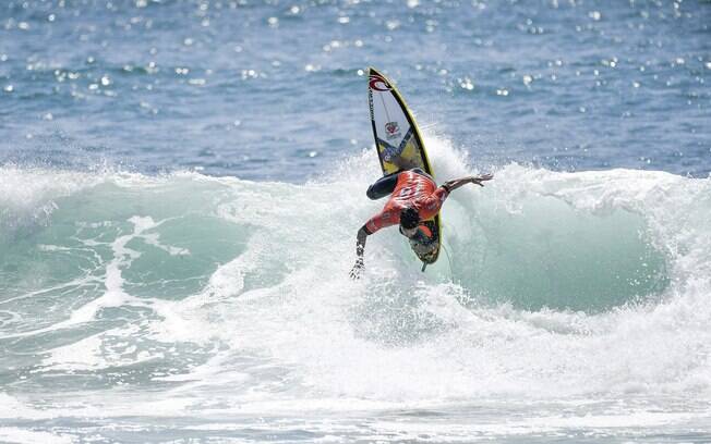Gabriel Medina venceu na primeira rodada da etapa da Califórnia do mundial de surfe Gabriel Medina venceu na primeira rodada da etapa da Califórnia do mundial de surfe