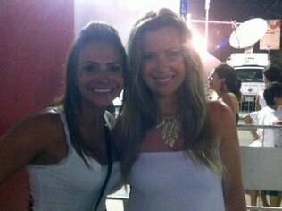 Marcia Valenza e Beatriz Barroso, de Curitiba: calcinhas branca e vermelha no réveillon de Copacabana