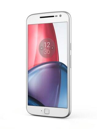 Moto G4 Plus possui área para desbloquear o celular utilizando a impressão digital