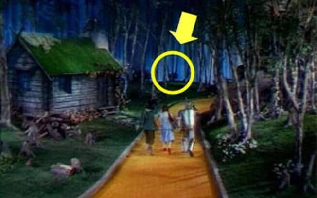 Quando fantasmas fazem "pontinhas" no cinema e na TV