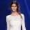 Saia recortada e bordados dão um tom jovial ao vestido de mangas longas. De Yolan Cris. Foto: Divulgação/Barcelona Bridal Week