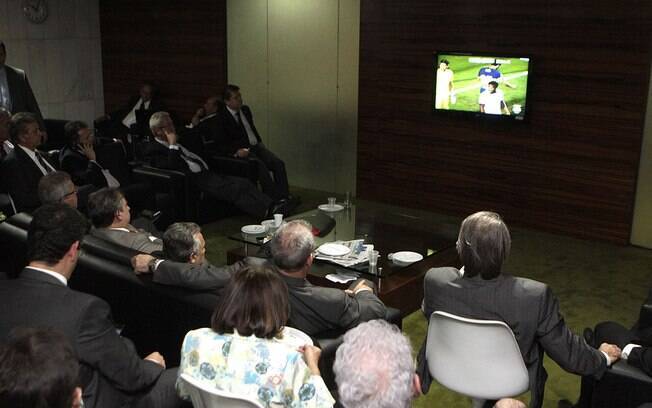  Parlamentares assistem jogo do Corinthians na Libertadores