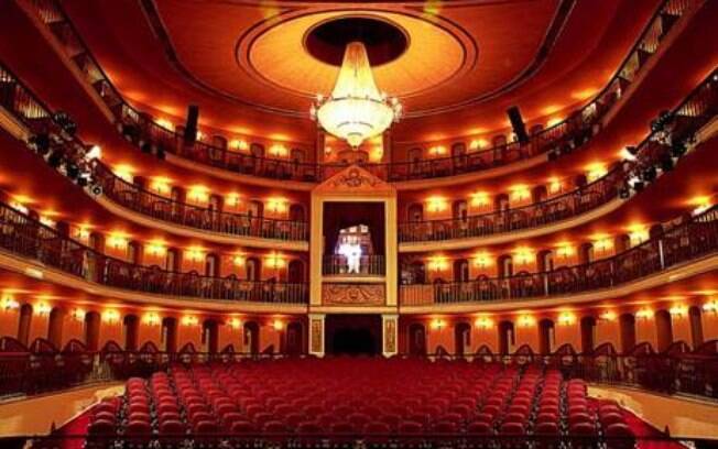 Teatro Arthur Azevedo foi o primeiro do Brasil Teatro Arthur Azevedo foi o primeiro do Brasil